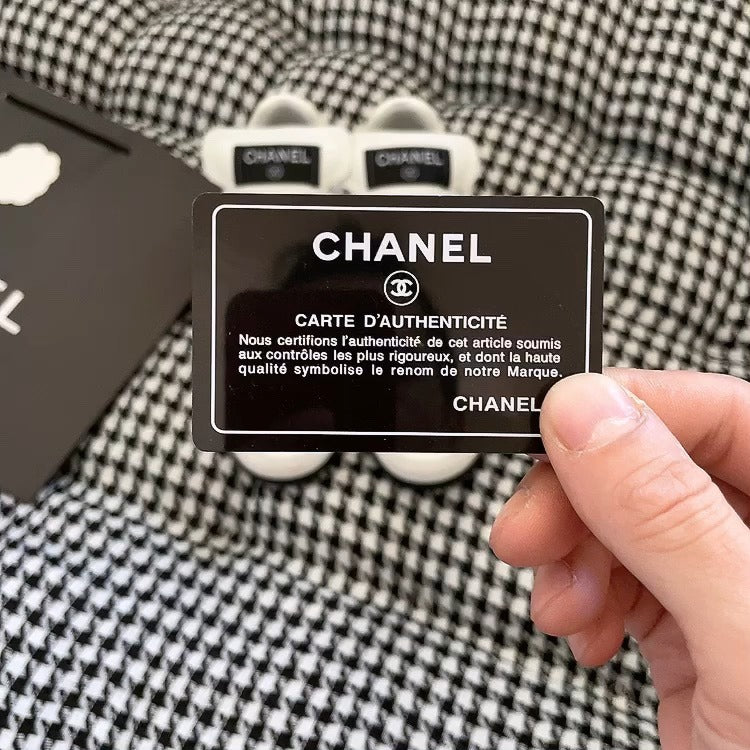 Chanel Lambskin Leather Quilted Card Holder