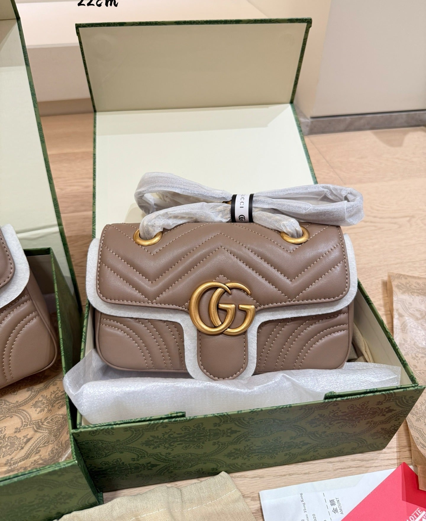 Gucci Calfskin Leather Logo Handbag