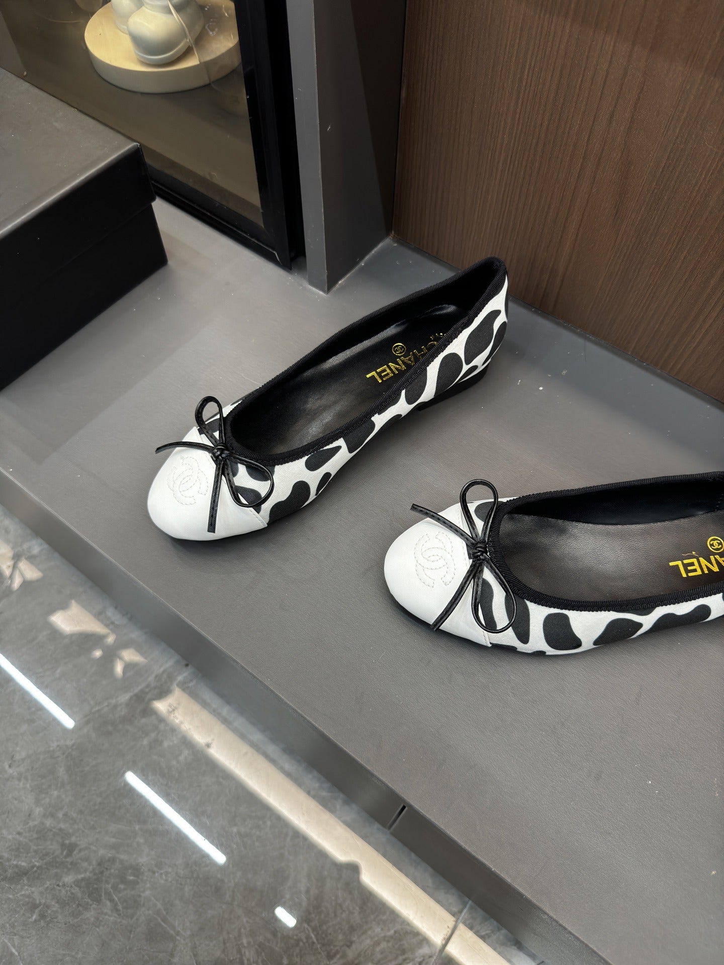 Chanel Lambskin Leather Bow Shoes