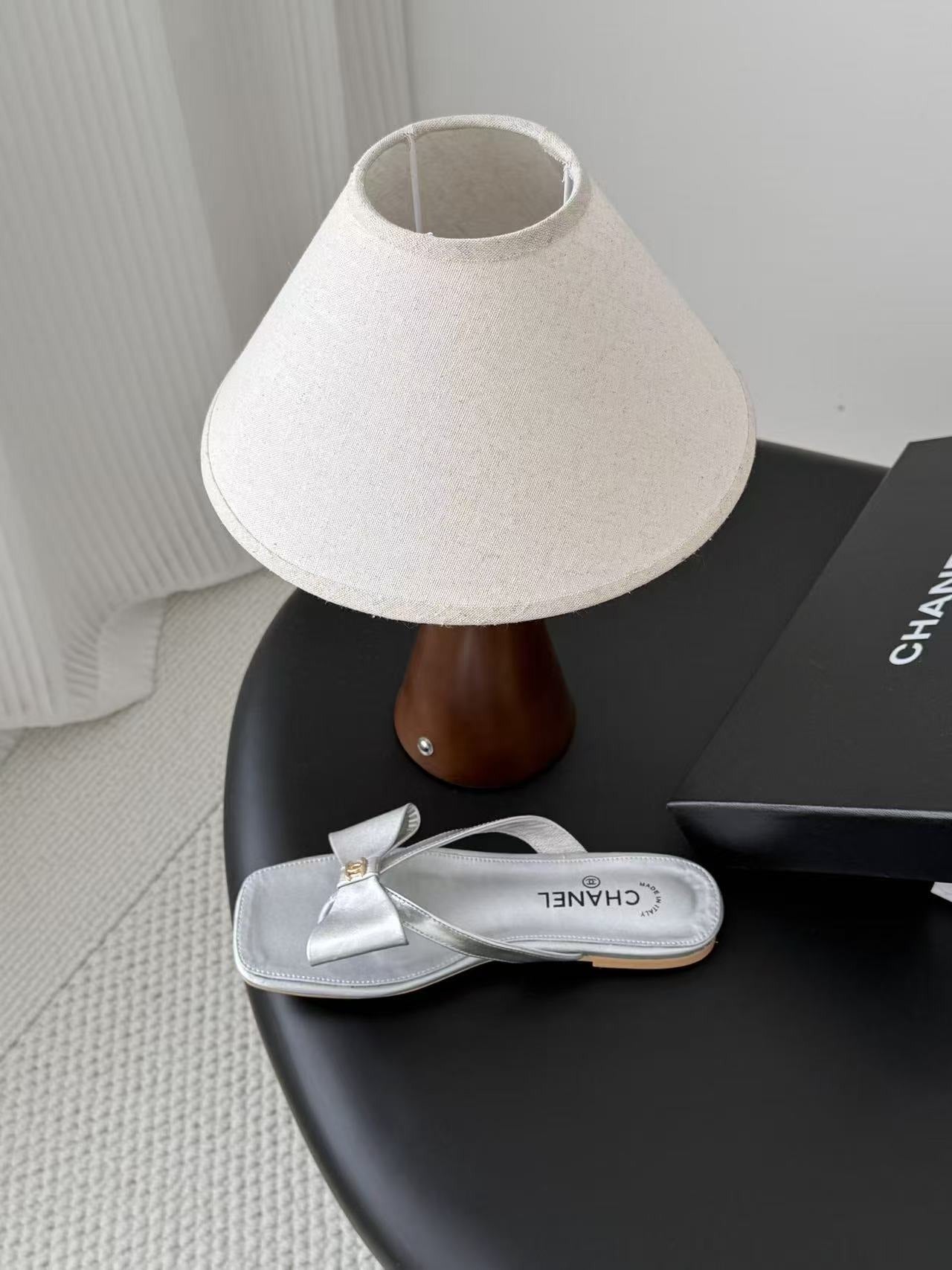 Chanel Lambskin Leather Bow Slides