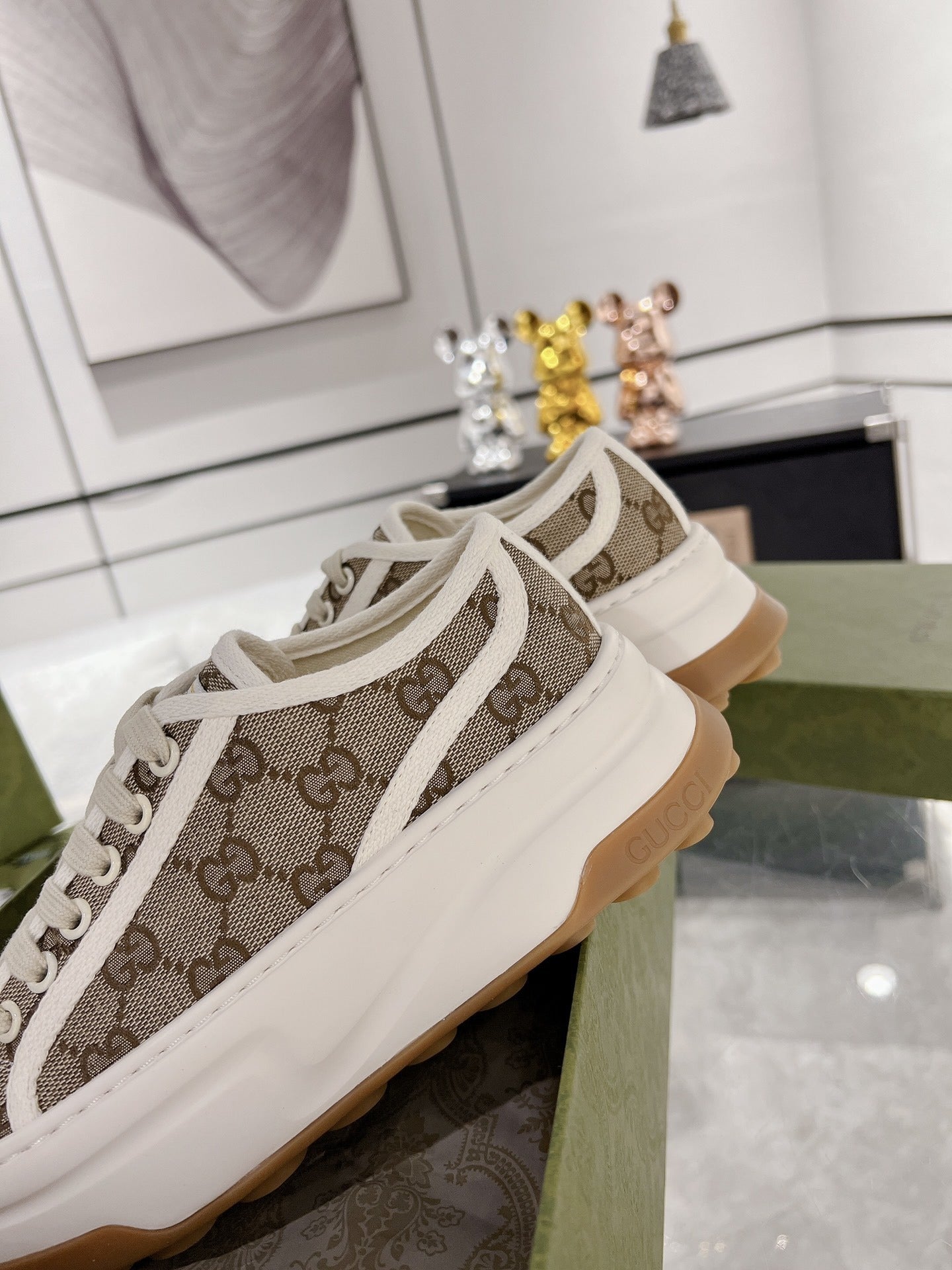 Gucci Canvas Canvas Shoes