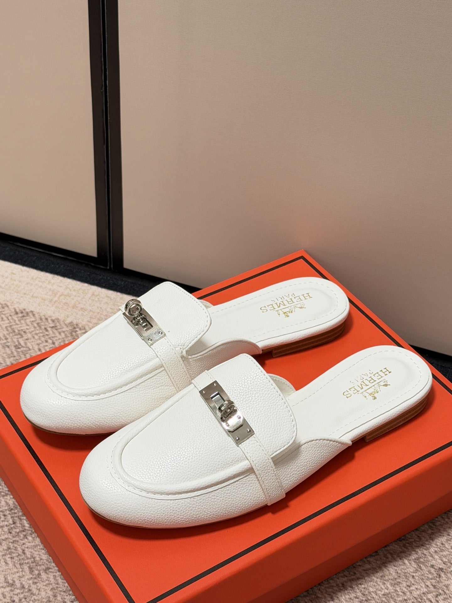 Hermes Calfskin Leather Logo Slides