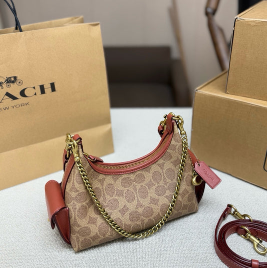 Coach Leather Chain Shoulder Bag