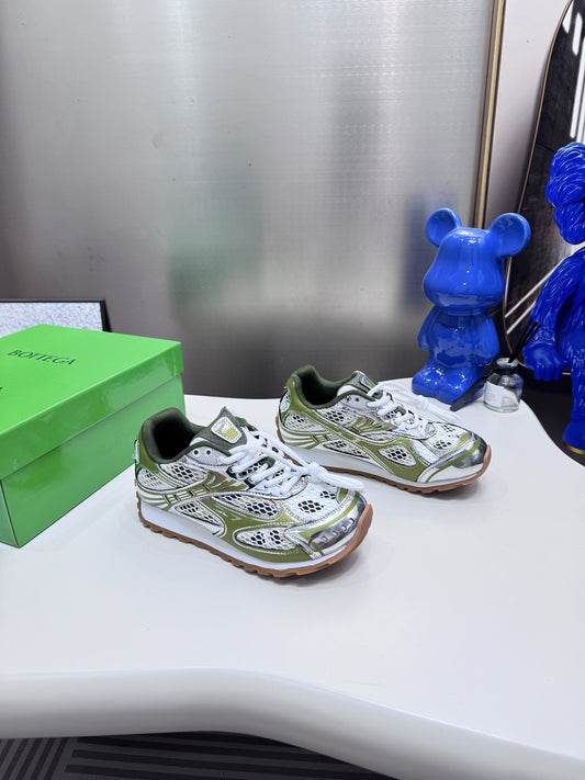 Bottega Veneta Colorblock Sneakers