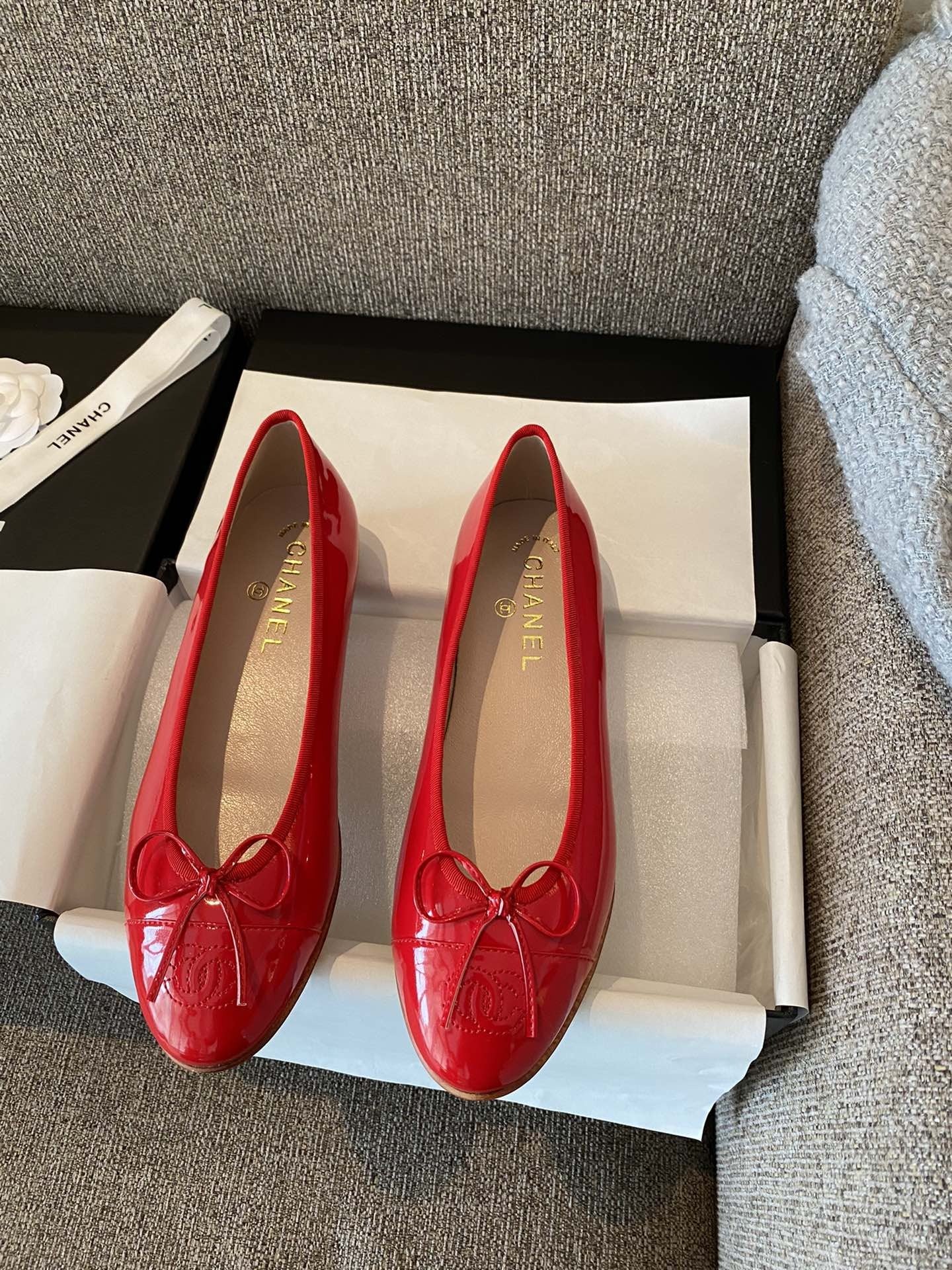 Chanel Leather Bow Ballet Flats