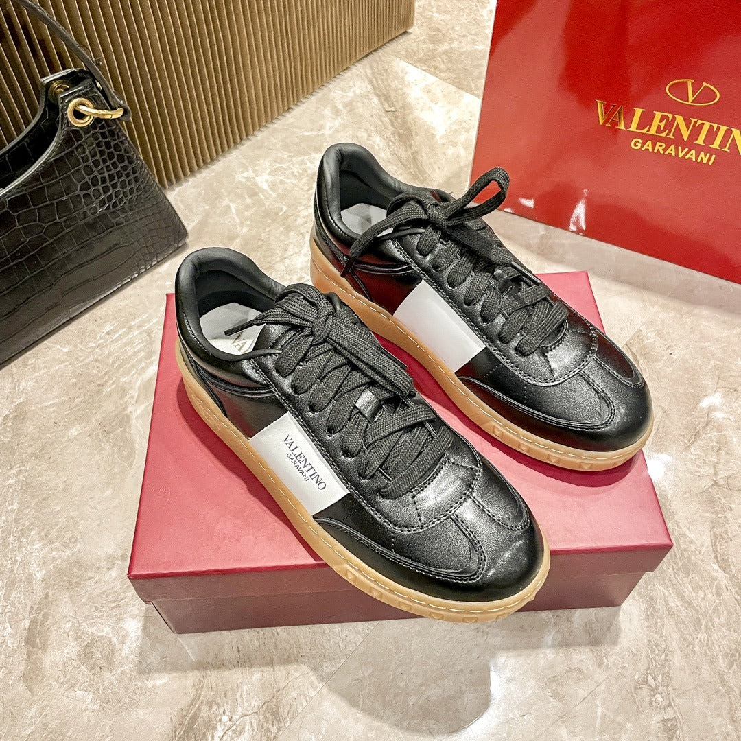 Valentino Sneakers