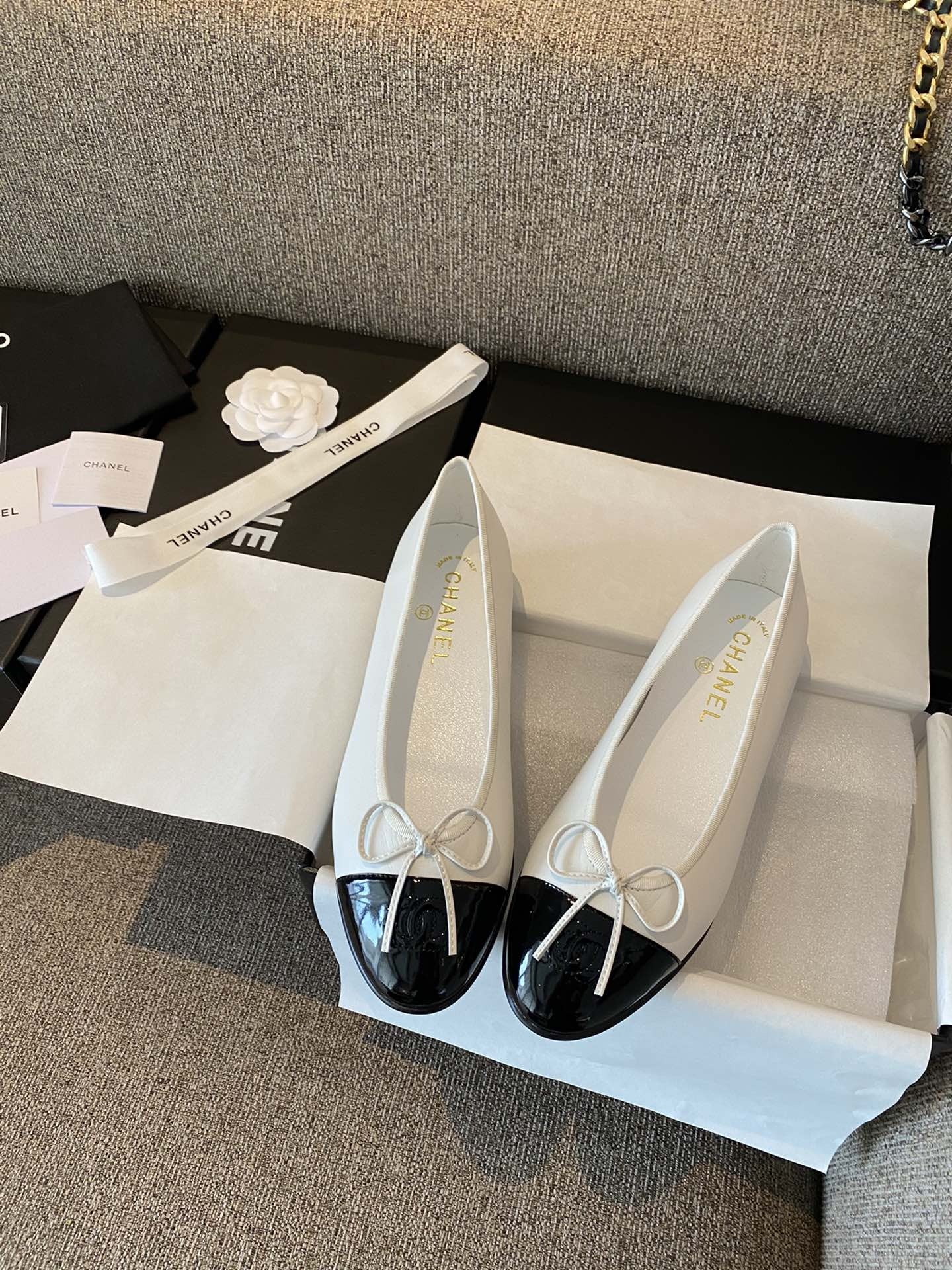Chanel Leather Bow Ballet Flats