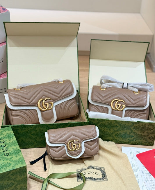 Gucci Calfskin Leather Logo Handbag