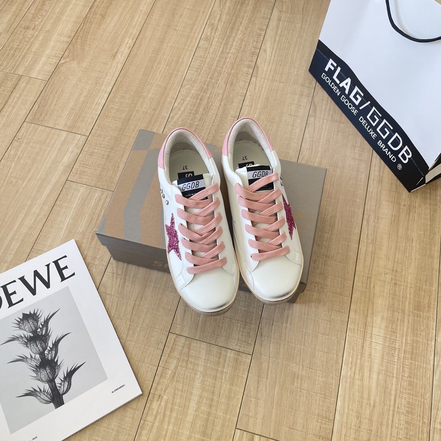 Golden Goose Calfskin Leather Vintage-Finish Sneakers