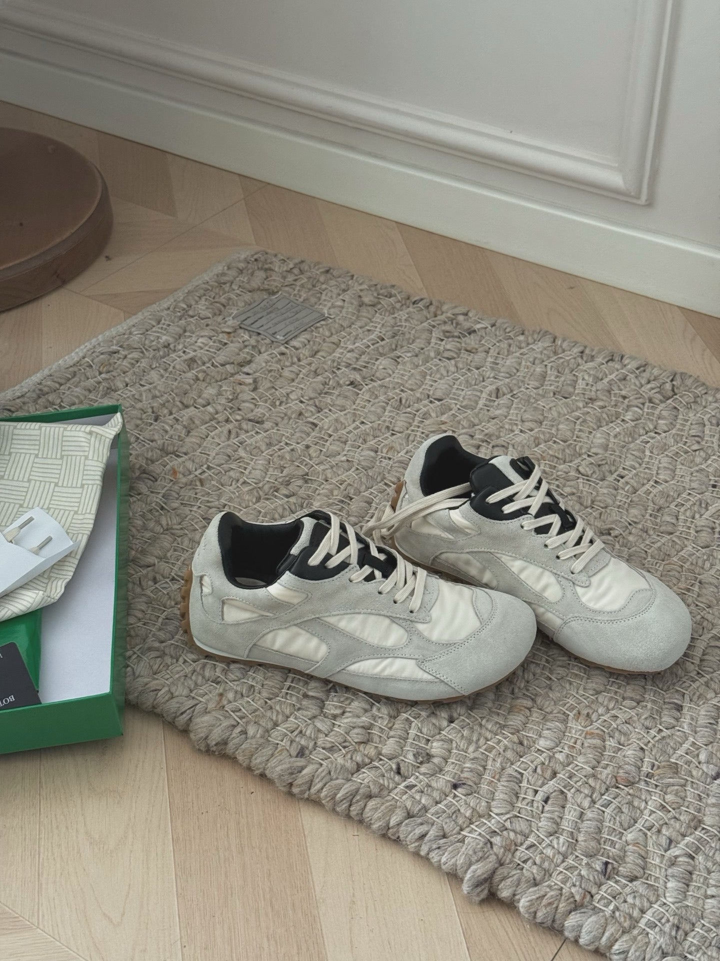 Bottega Veneta Vintage-Finish Sneakers
