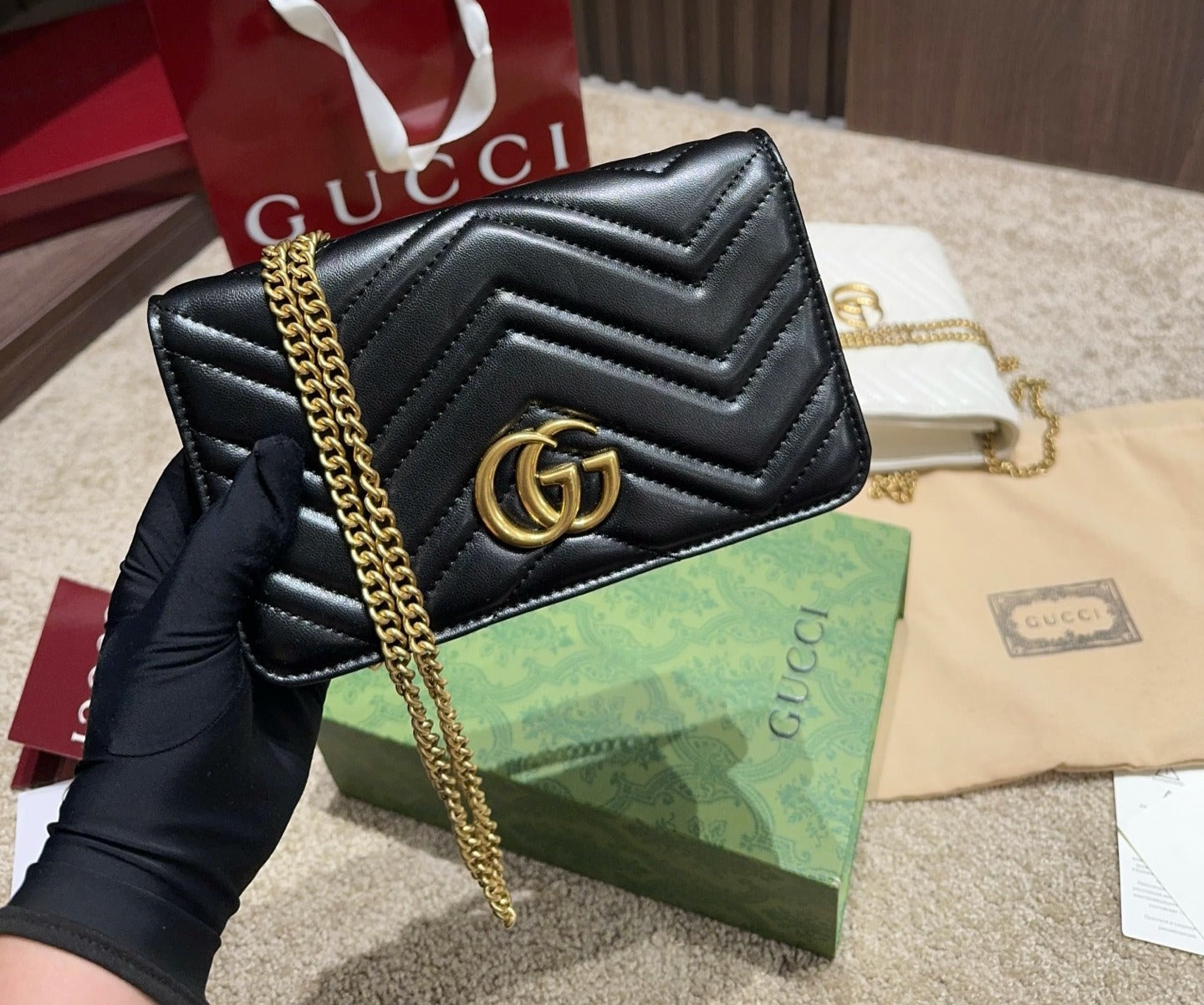 Gucci Leather GG Marmont Handbag