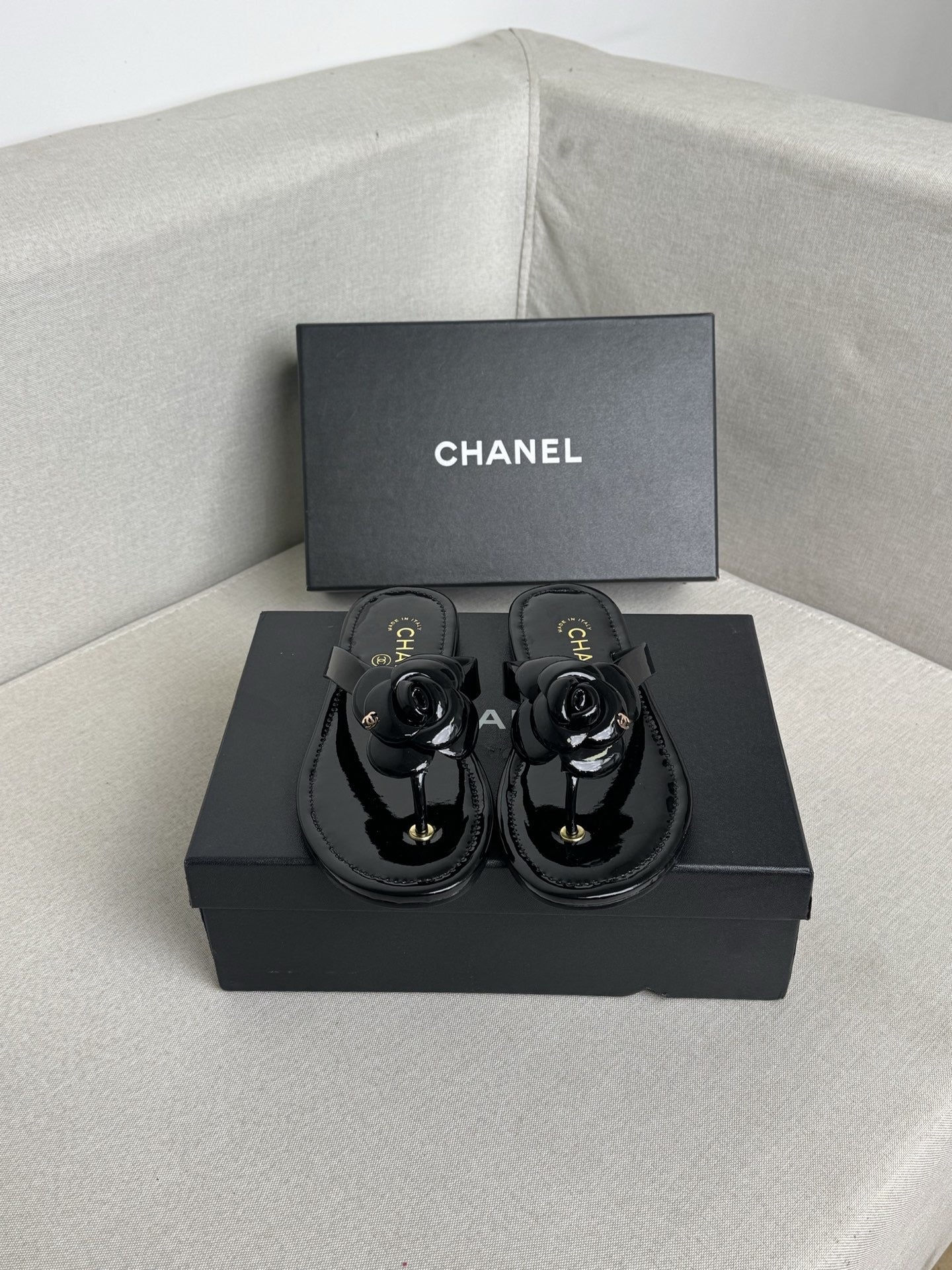 Chanel Slides