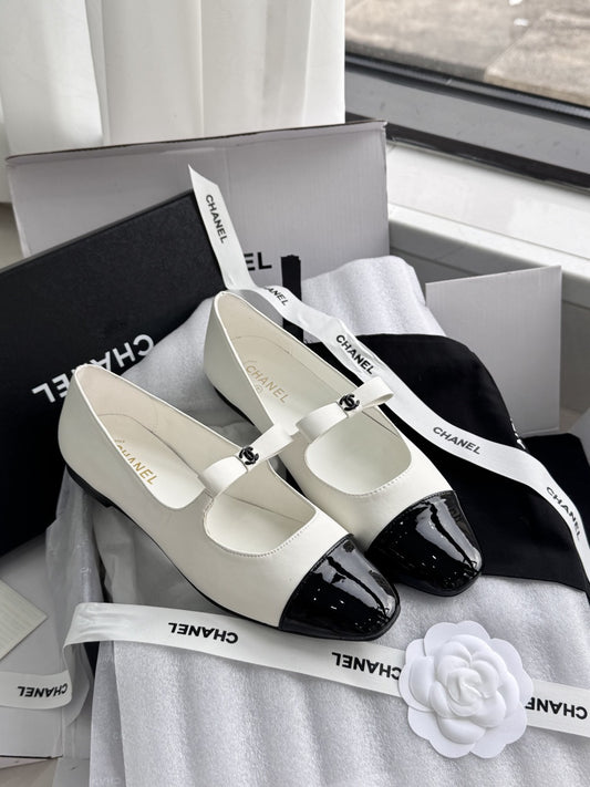 Chanel Patent Leather Bow Shoes