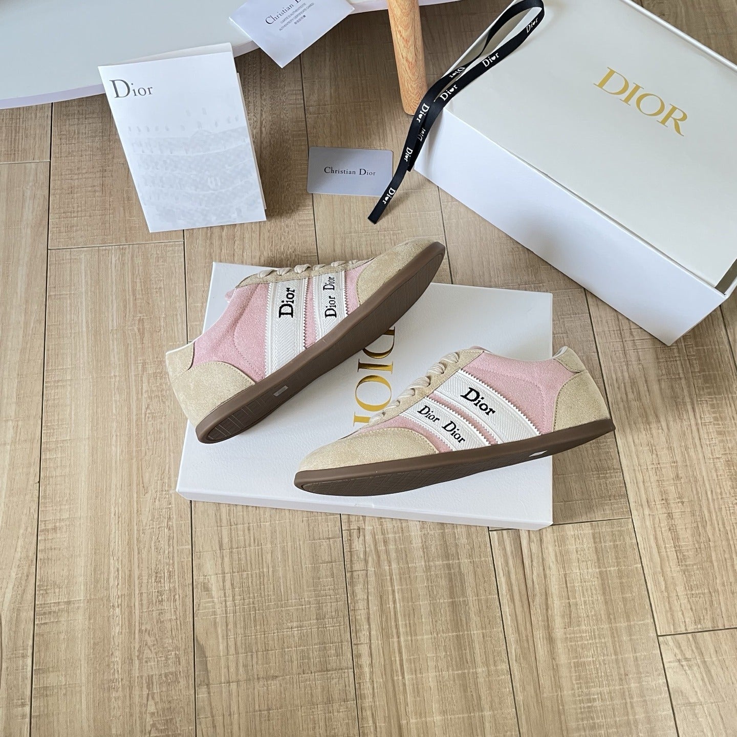 Dior Leather Vintage-Finish Sneakers