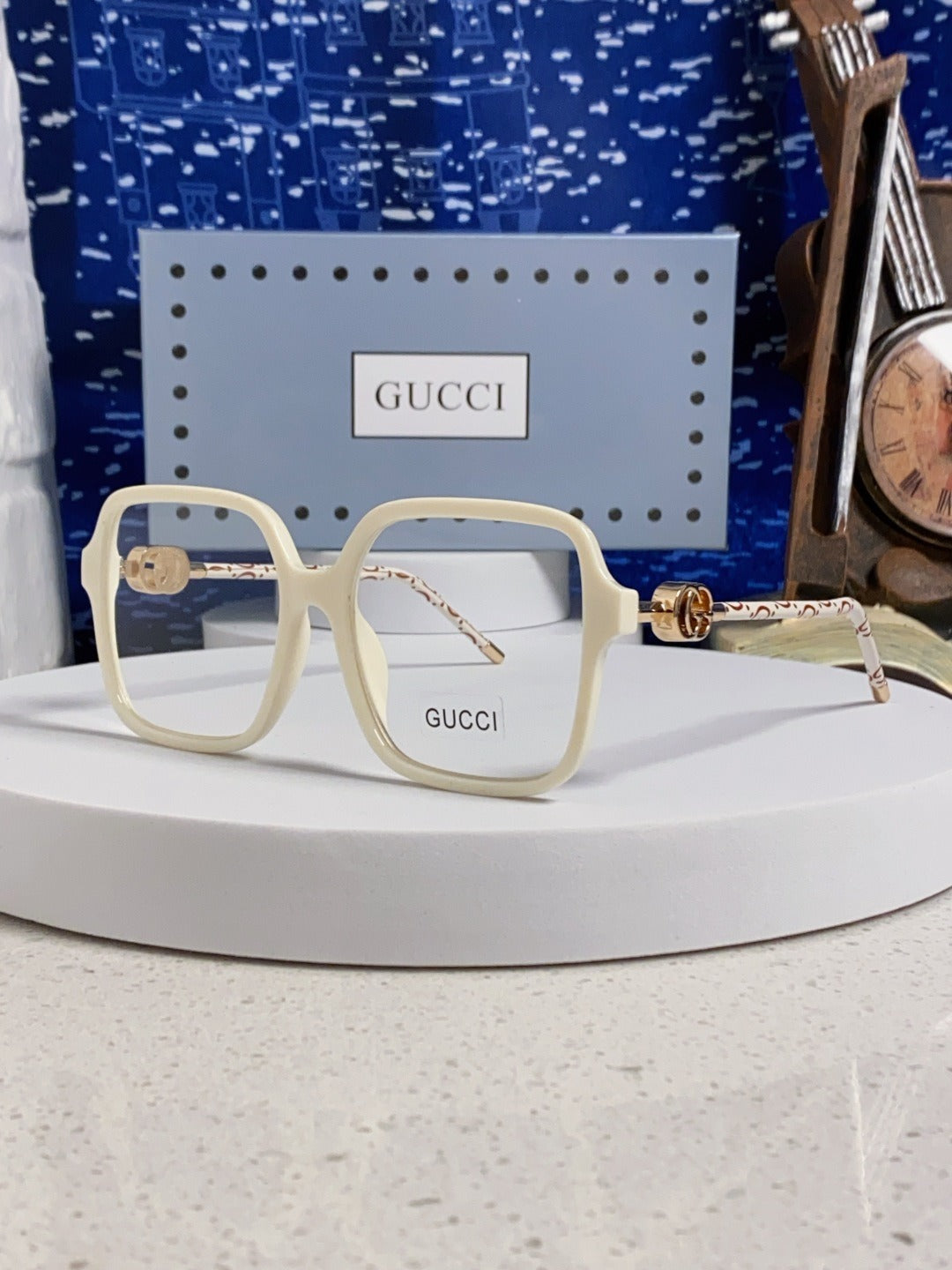 Gucci Vintage-Finish Sunglasses