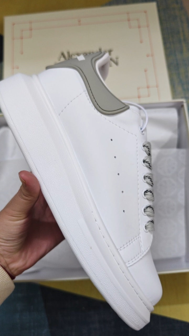 Alexander McQueen Sneakers