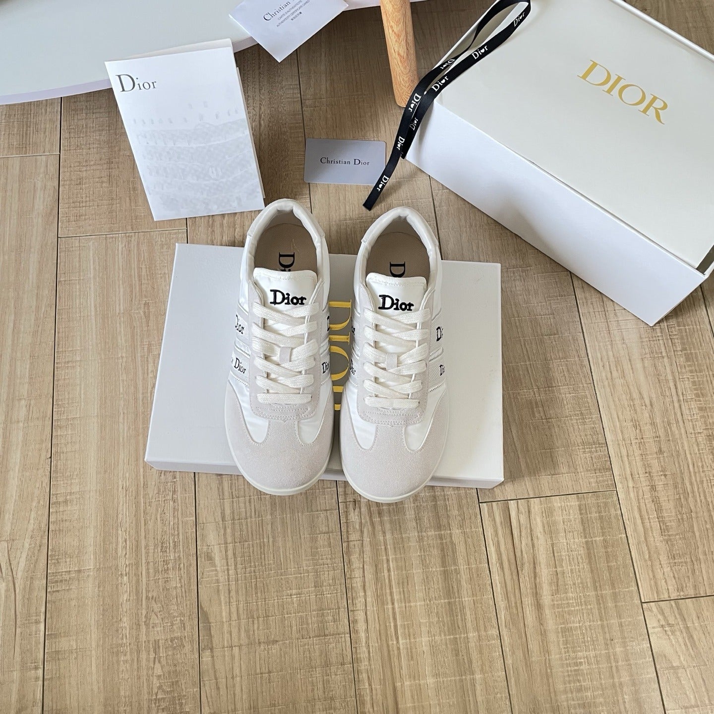 Dior Leather Vintage-Finish Sneakers