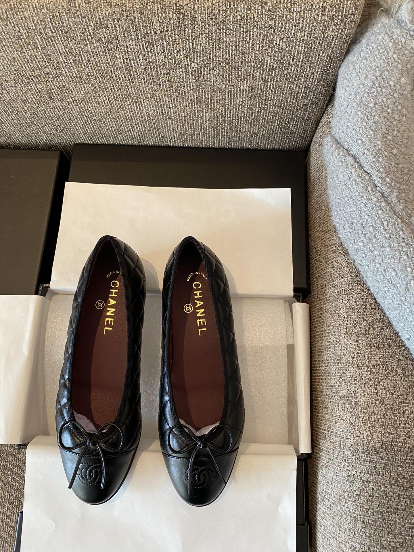 Chanel Leather Bow Ballet Flats