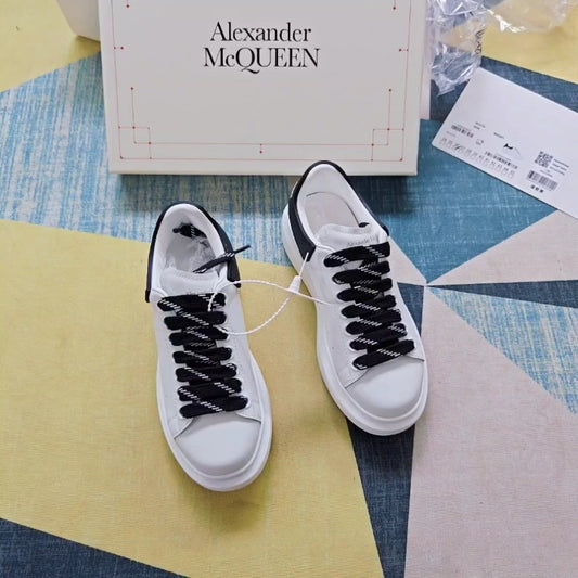 Alexander McQueen Sneakers
