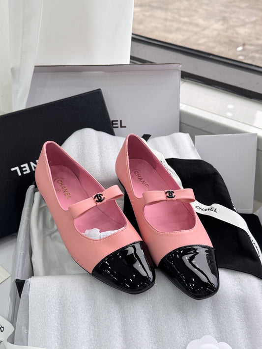 Chanel Patent Leather Bow Shoes