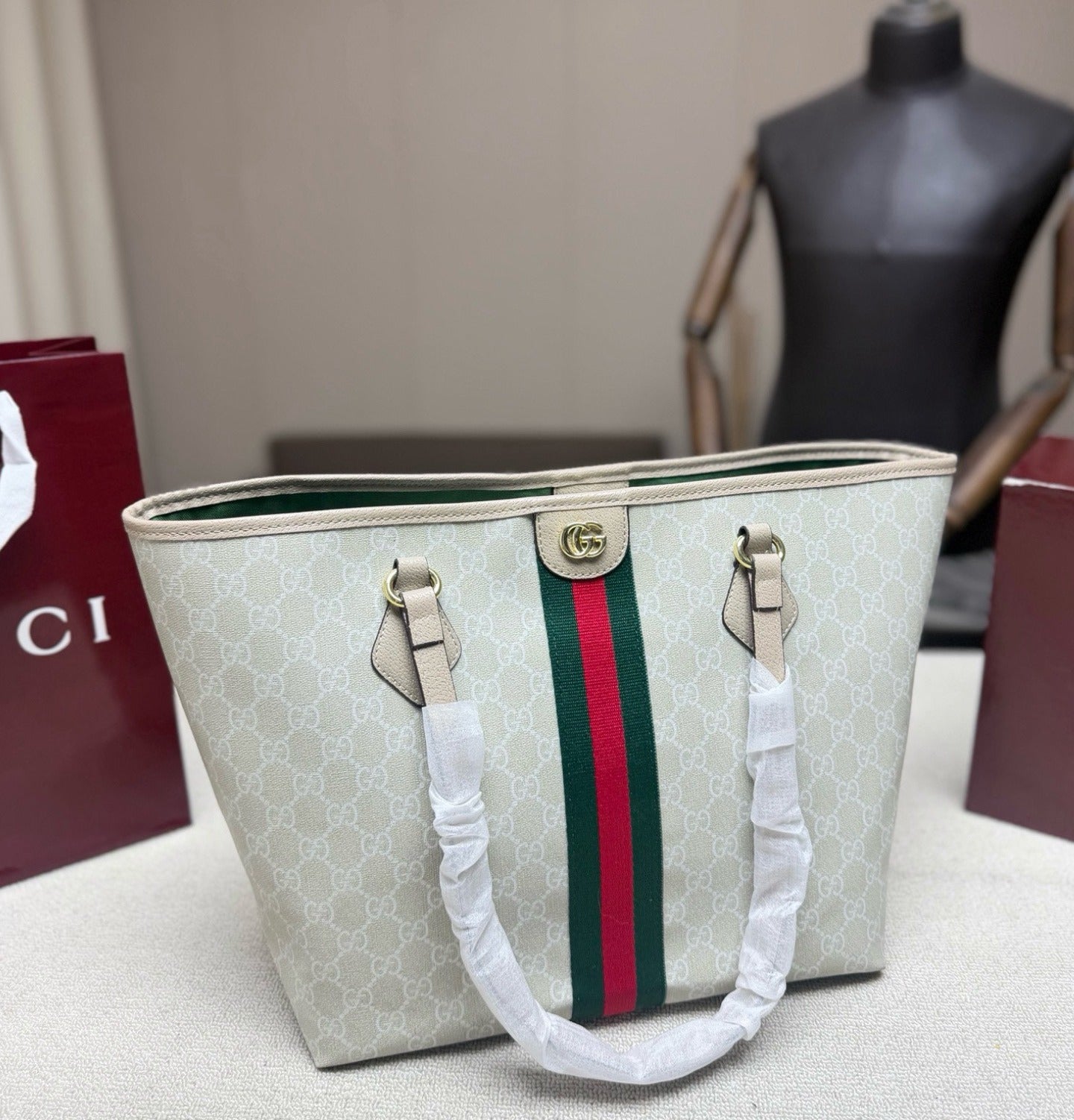 Gucci White Canvas & Leather Ophidia Tote Bag