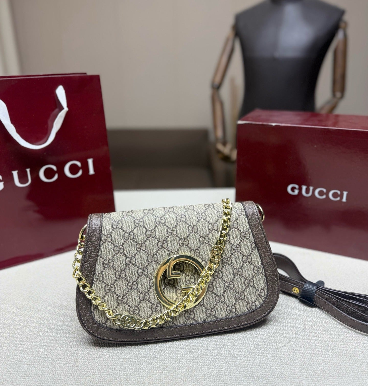 Gucci Leather Blondie Shoulder Bag
