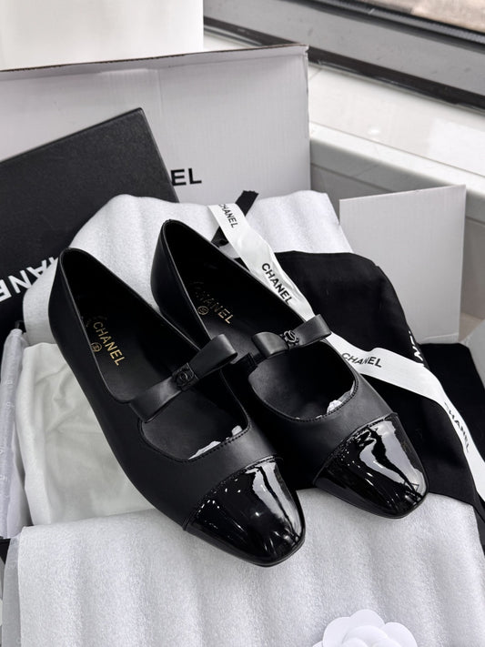 Chanel Patent Leather Bow Shoes