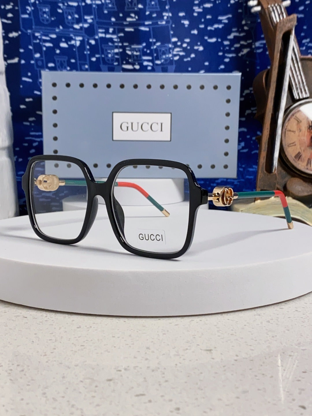 Gucci Vintage-Finish Sunglasses