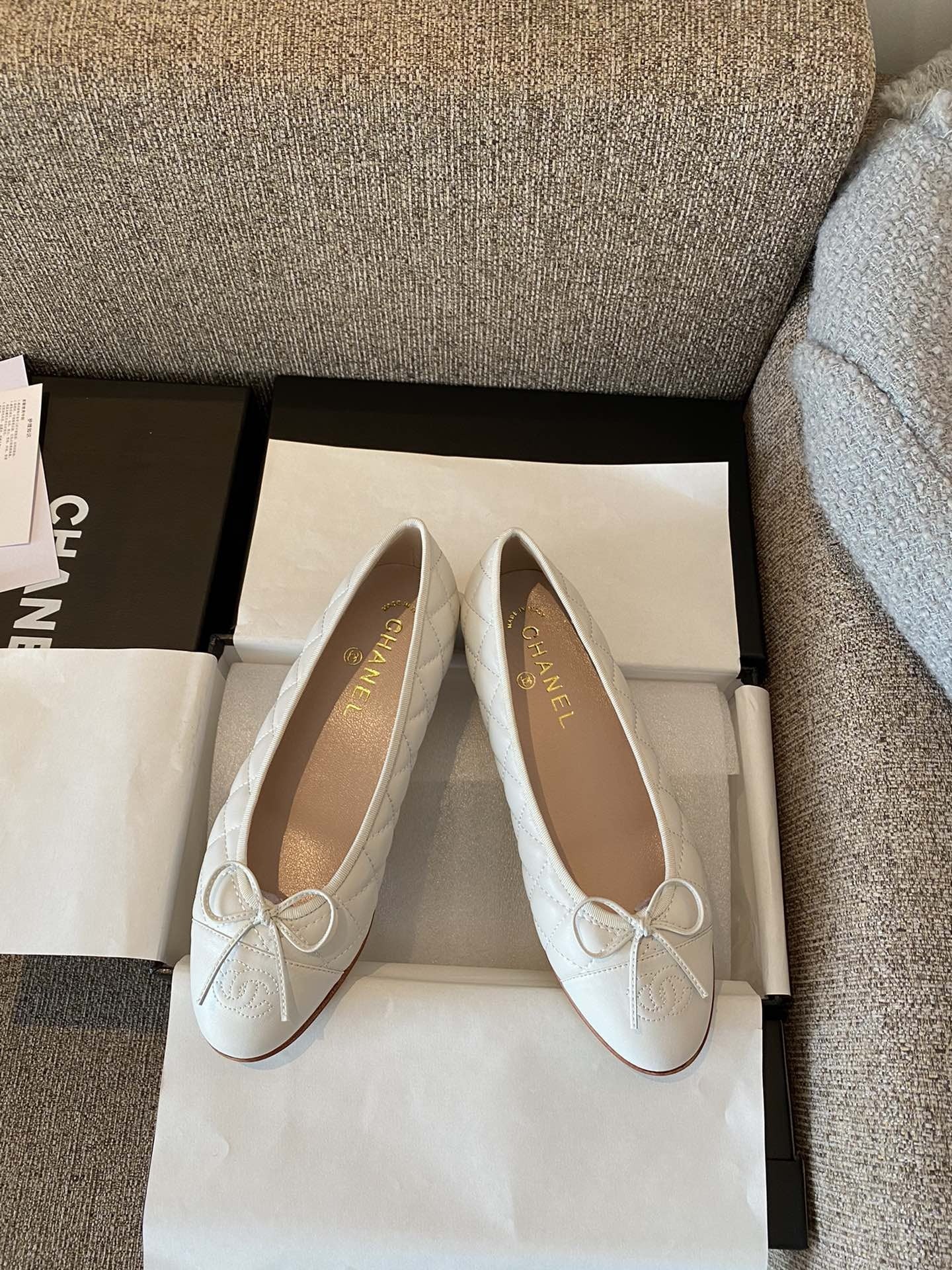 Chanel Leather Bow Ballet Flats
