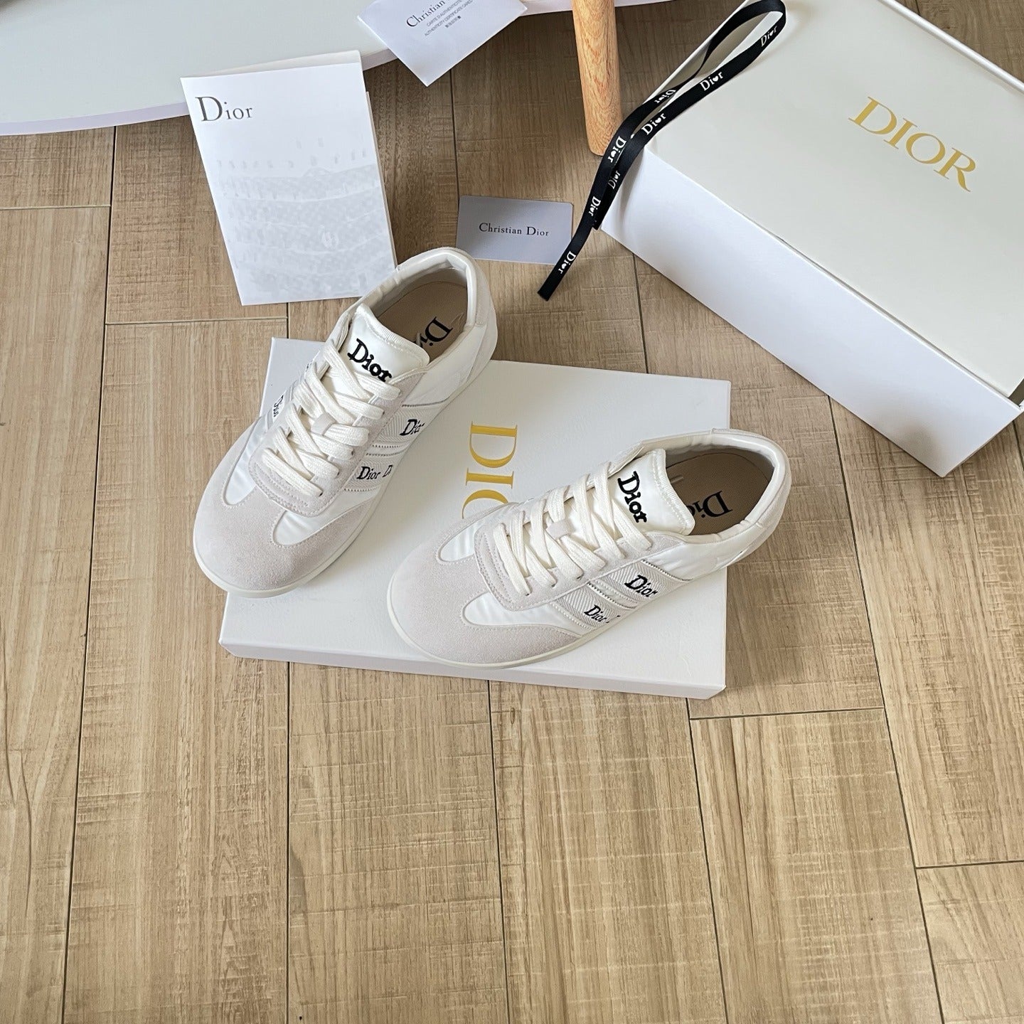 Dior Leather Vintage-Finish Sneakers