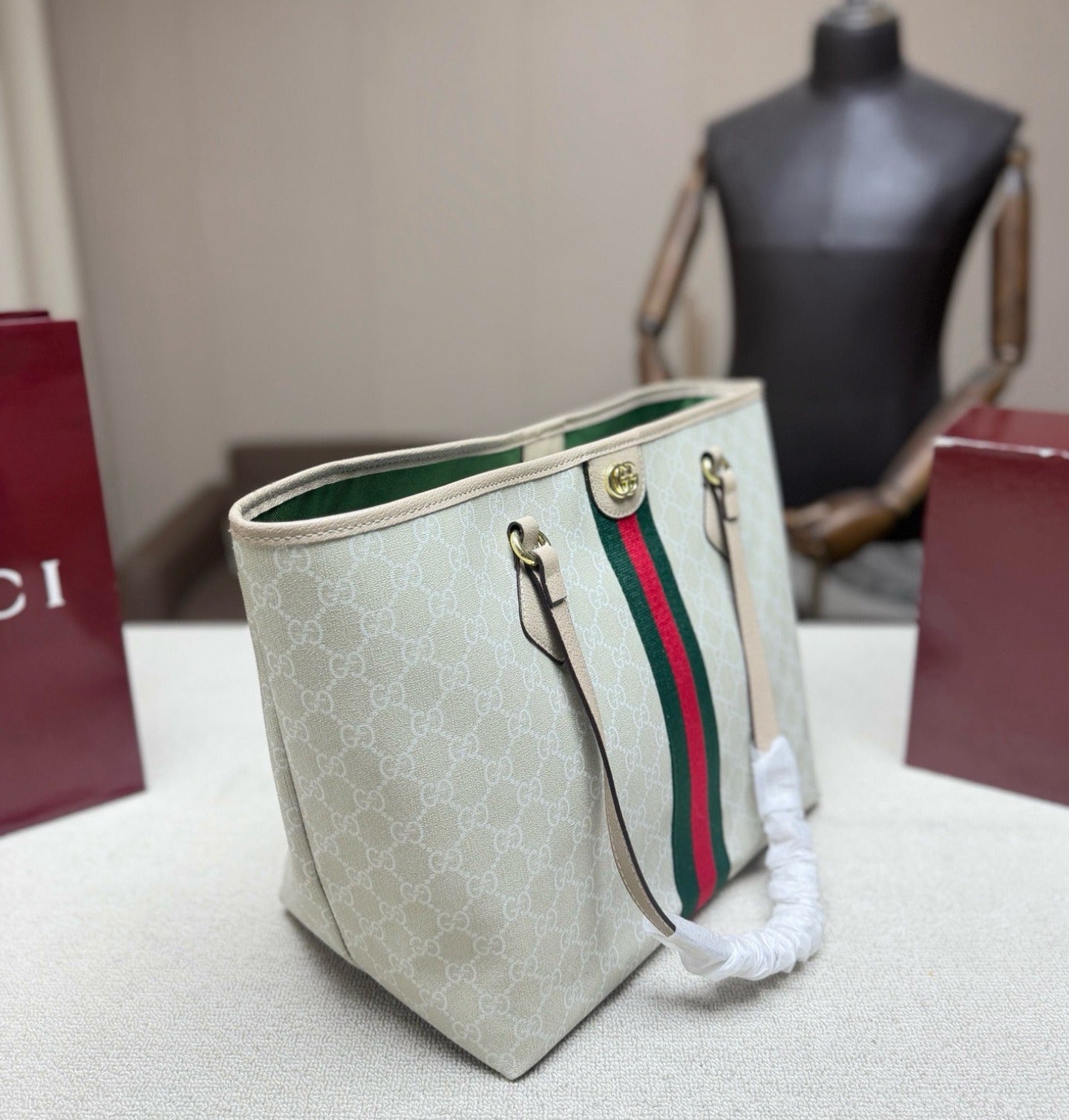 Gucci White Canvas & Leather Ophidia Tote Bag
