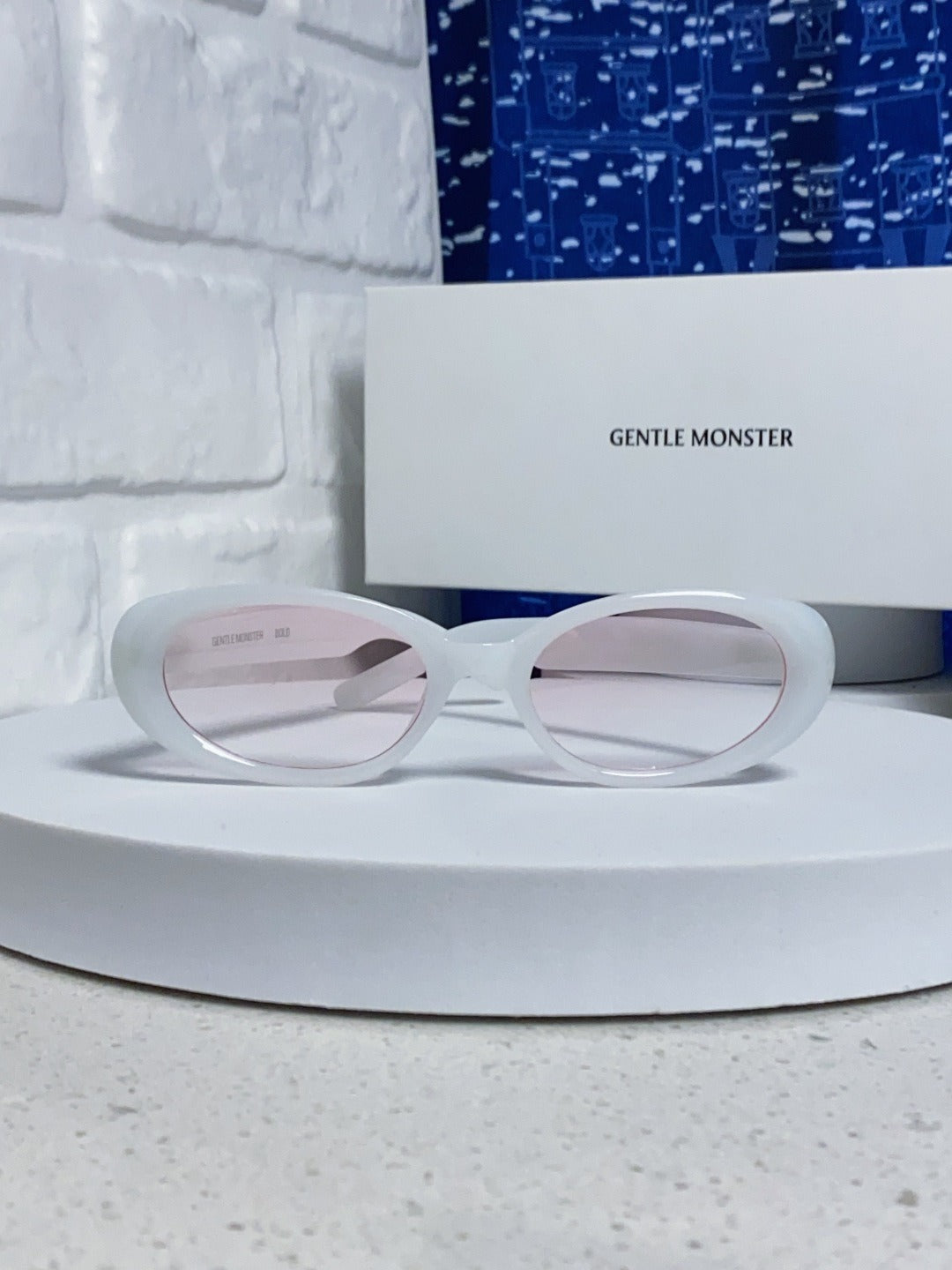 Gentle Monster Round Sunglasses