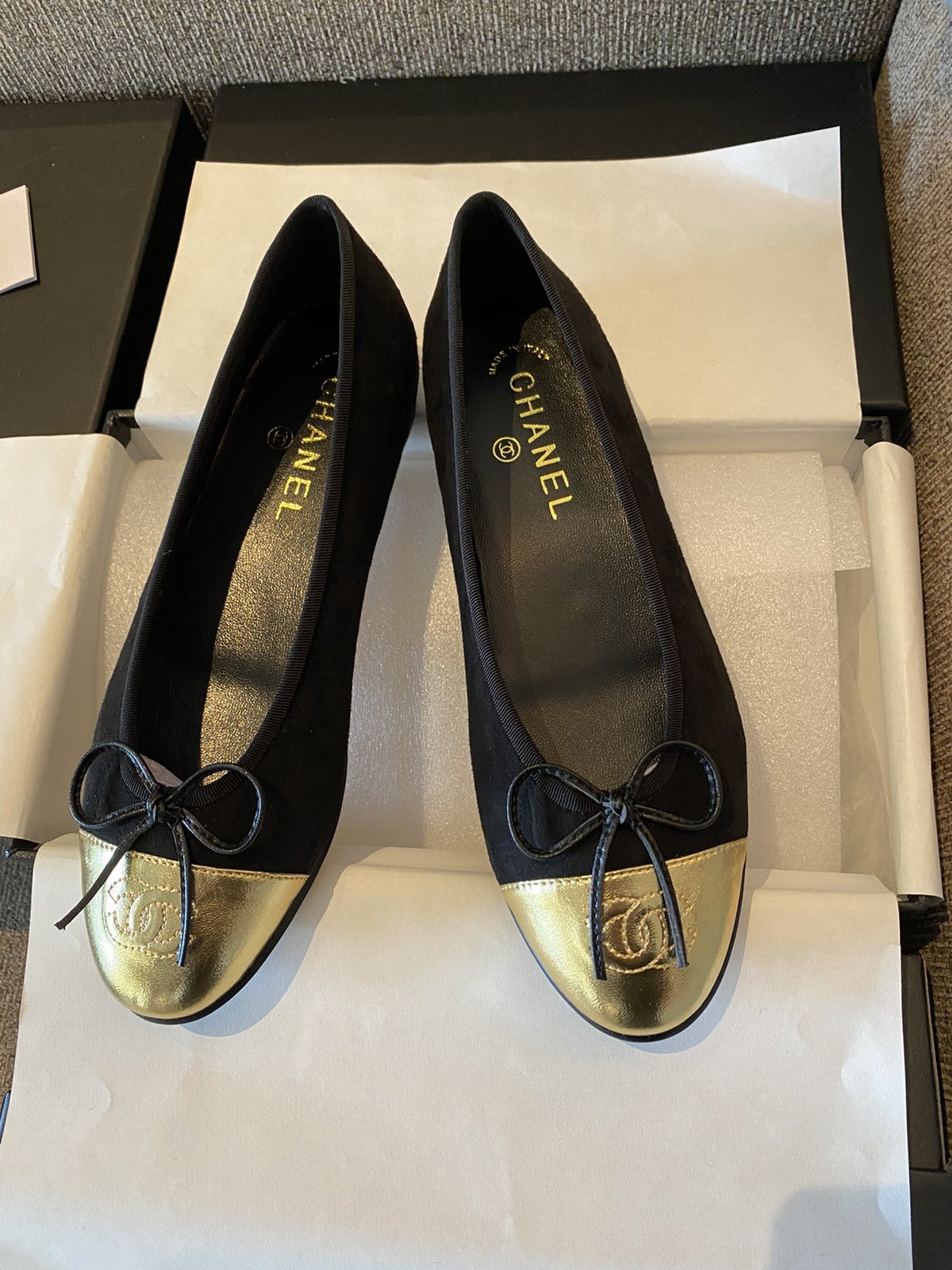 Chanel Leather Bow Ballet Flats