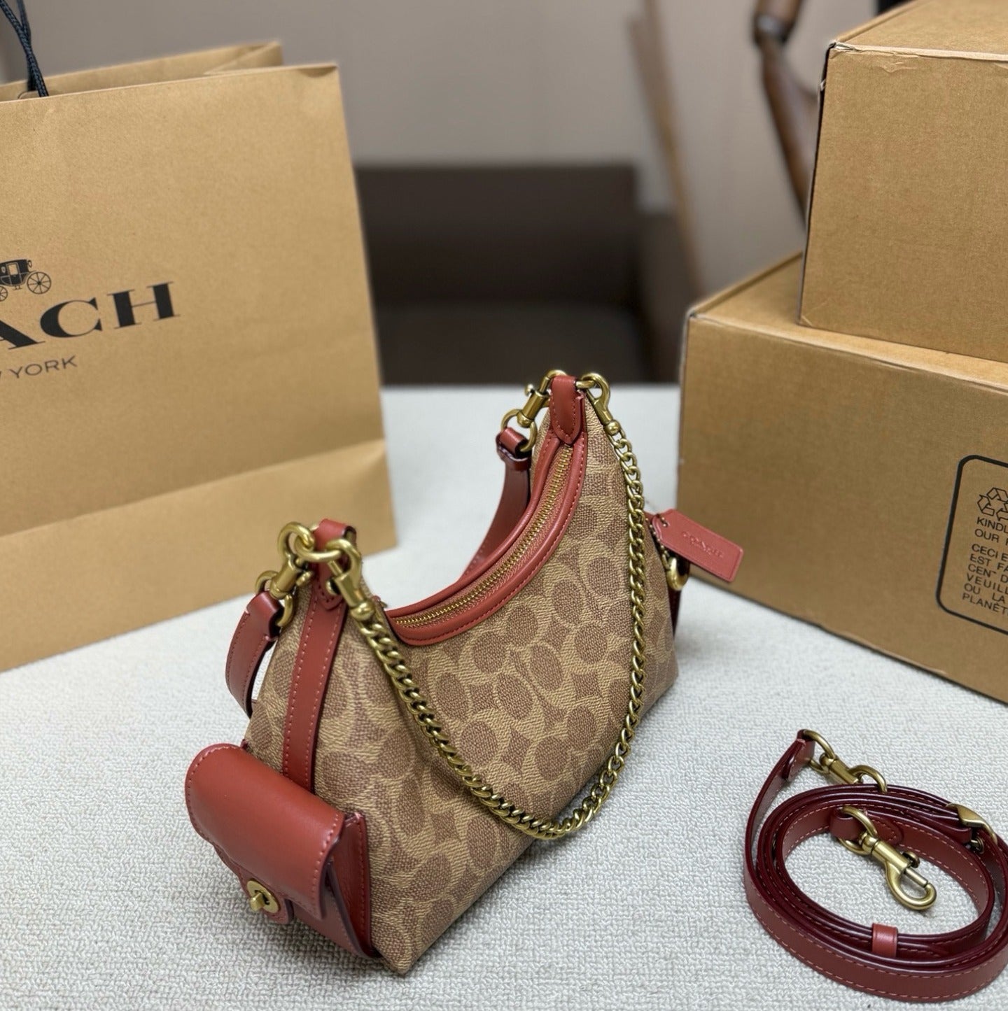 Coach Leather Chain Shoulder Bag