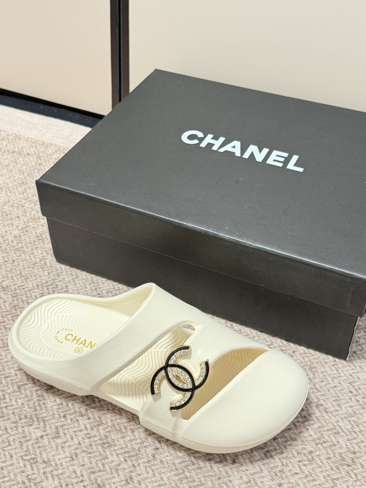 Chanel Vintage-Finish Sandals