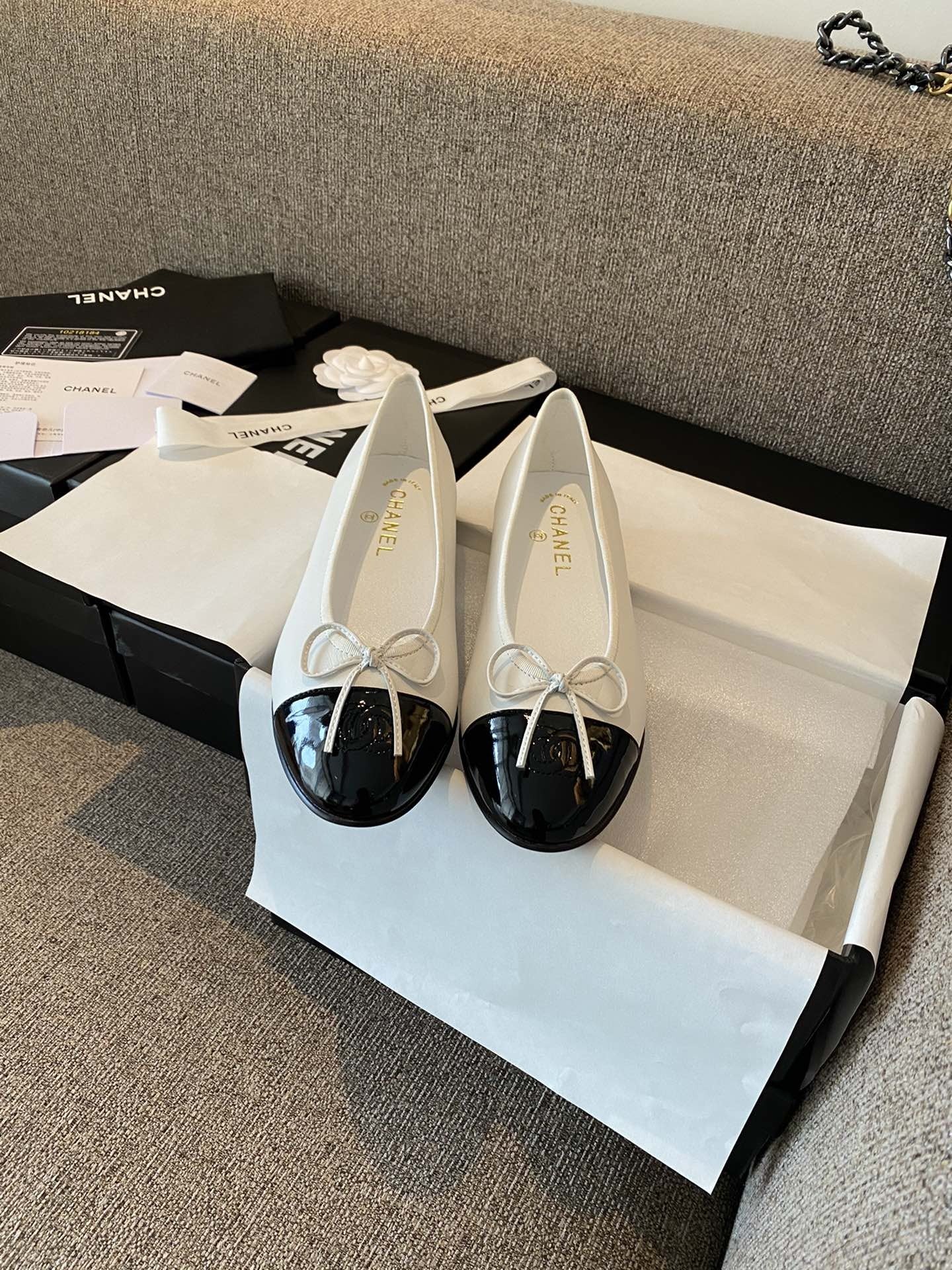Chanel Leather Bow Ballet Flats