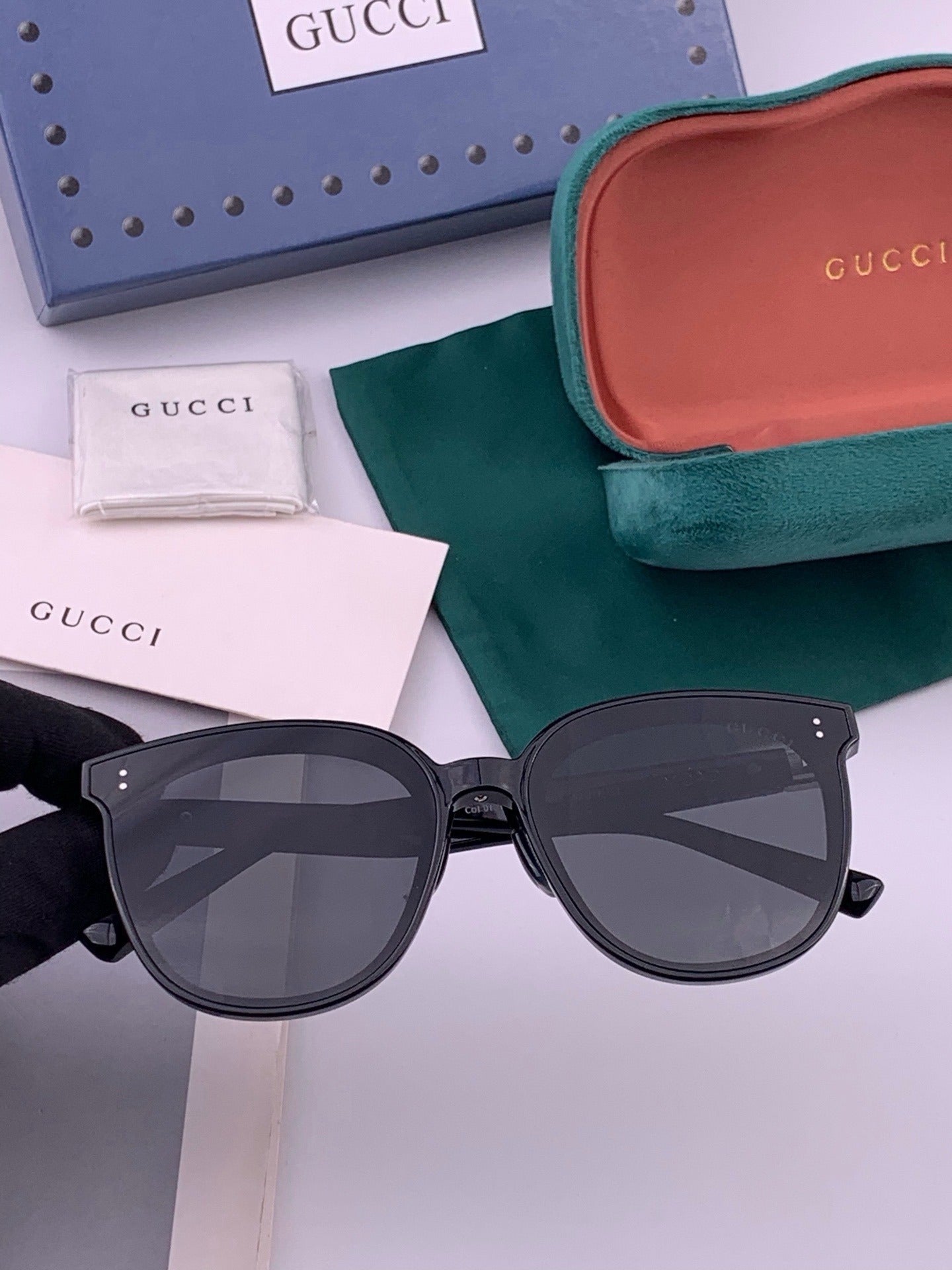 Gucci Nylon Sunglasses