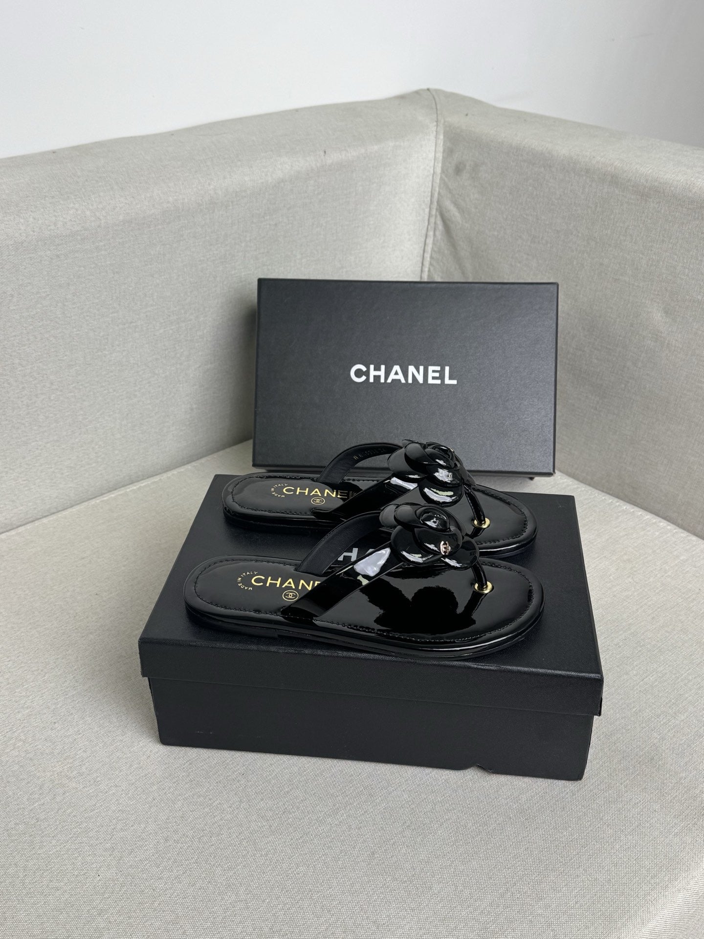 Chanel Slides