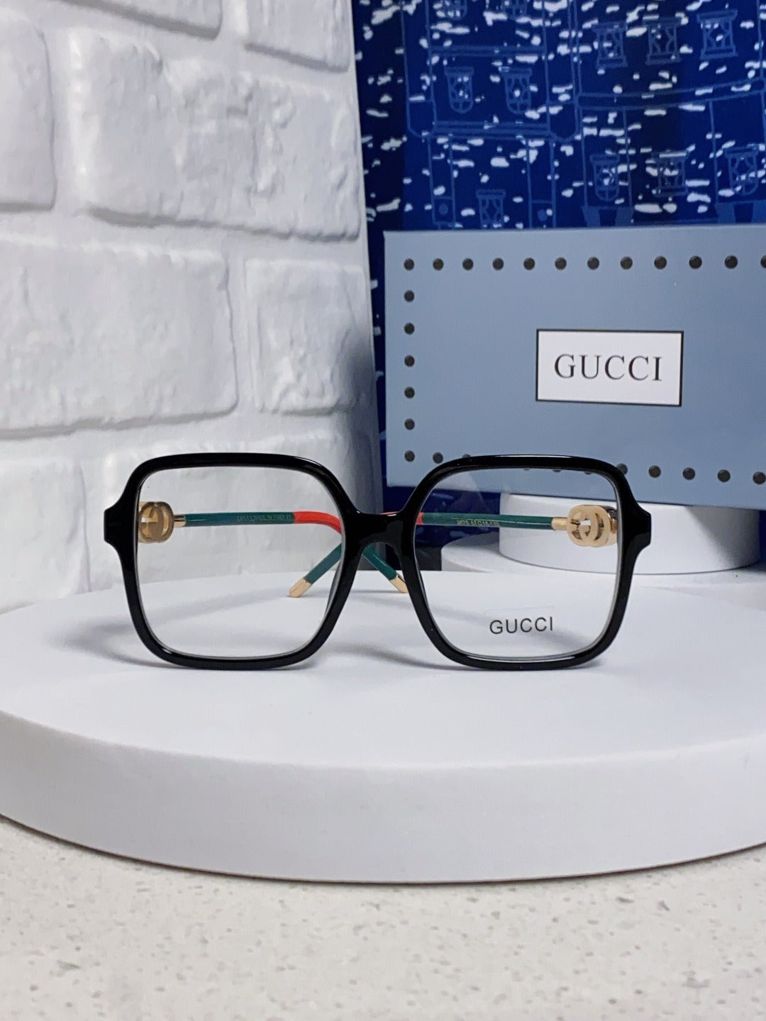 Gucci Vintage-Finish Sunglasses