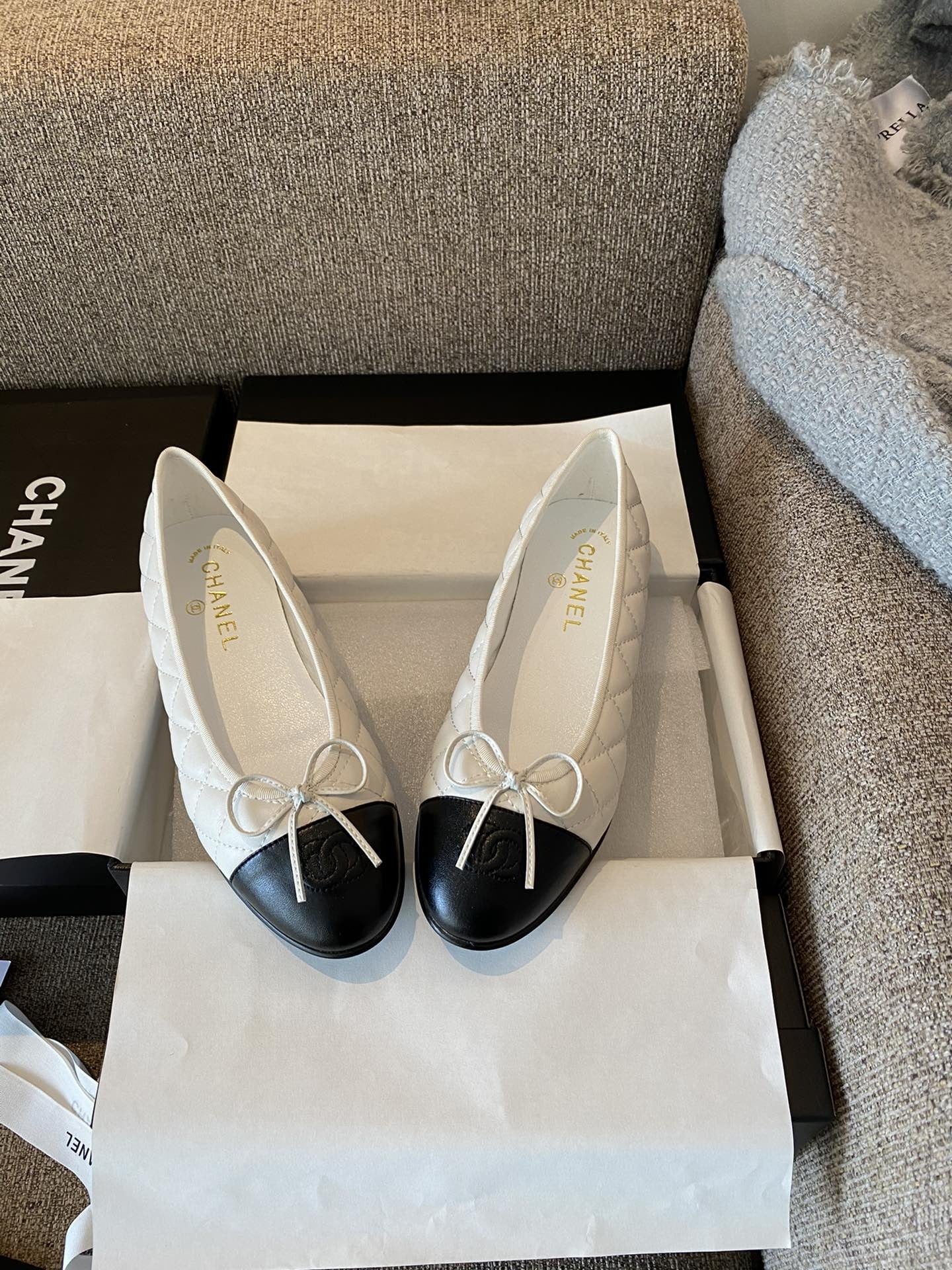 Chanel Leather Bow Ballet Flats