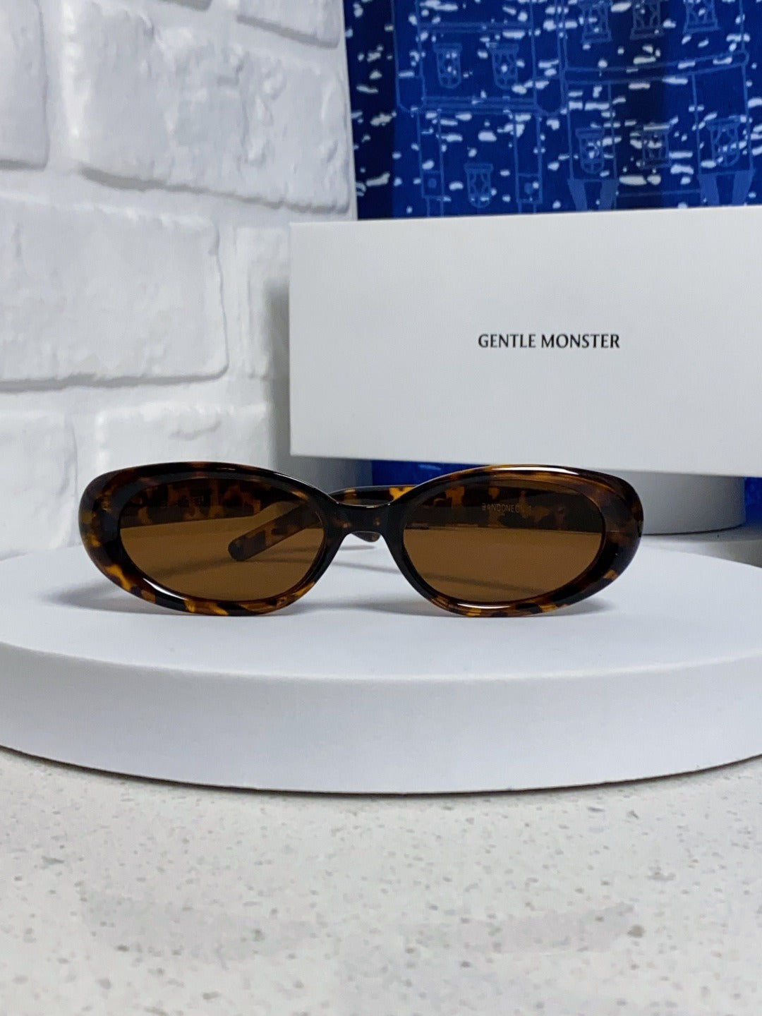 Gentle Monster Round Sunglasses
