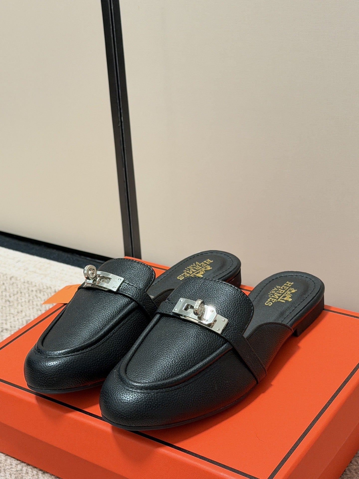 Hermes Calfskin Leather Logo Slides