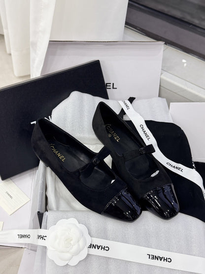 Chanel Patent Leather Bow Shoes