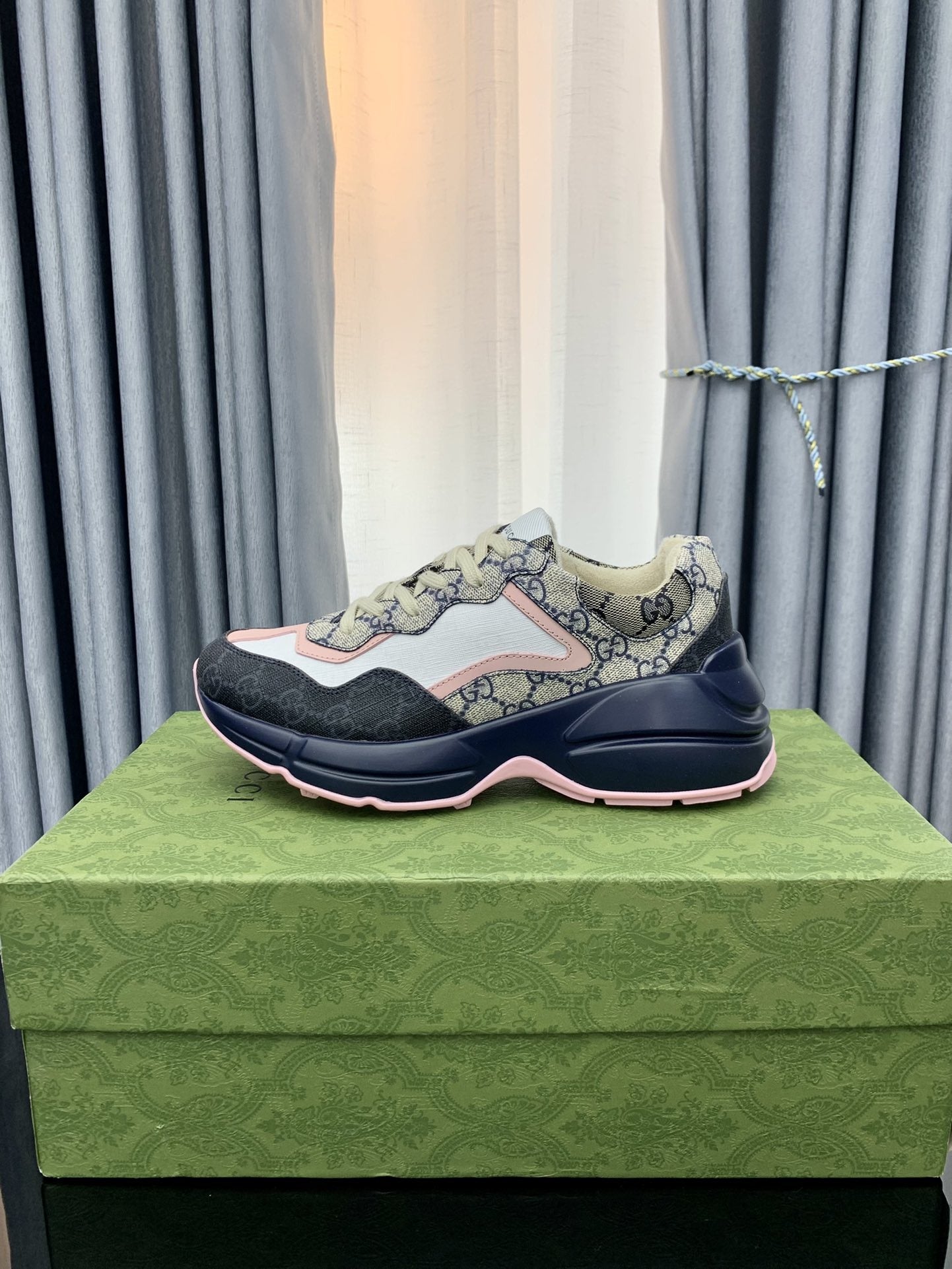 Gucci Lambskin Leather Sneakers