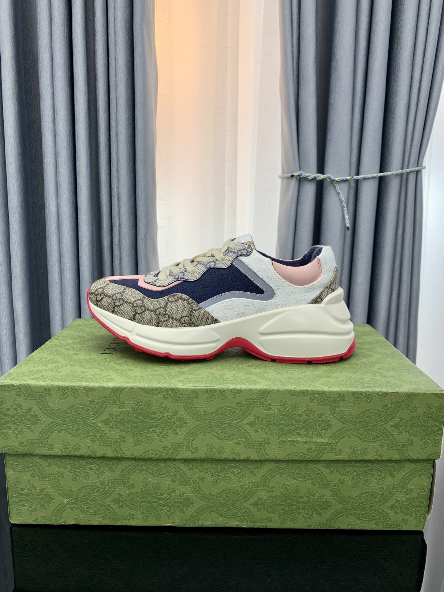 Gucci Lambskin Leather Sneakers