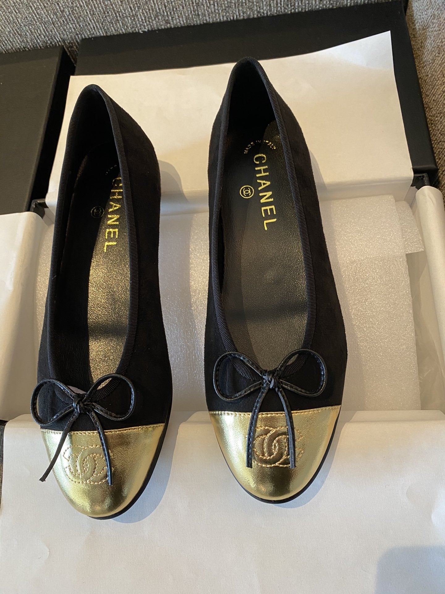 Chanel Leather Bow Ballet Flats