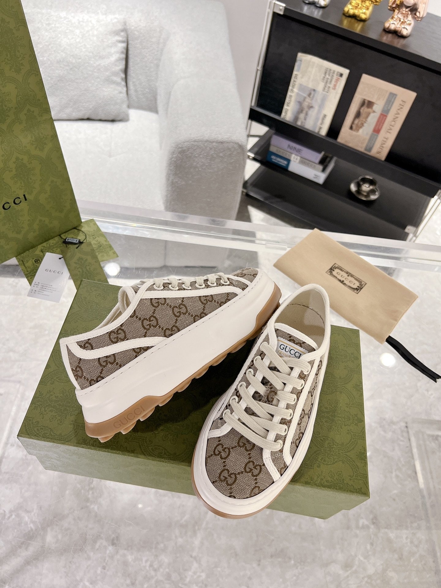 Gucci Canvas Canvas Shoes