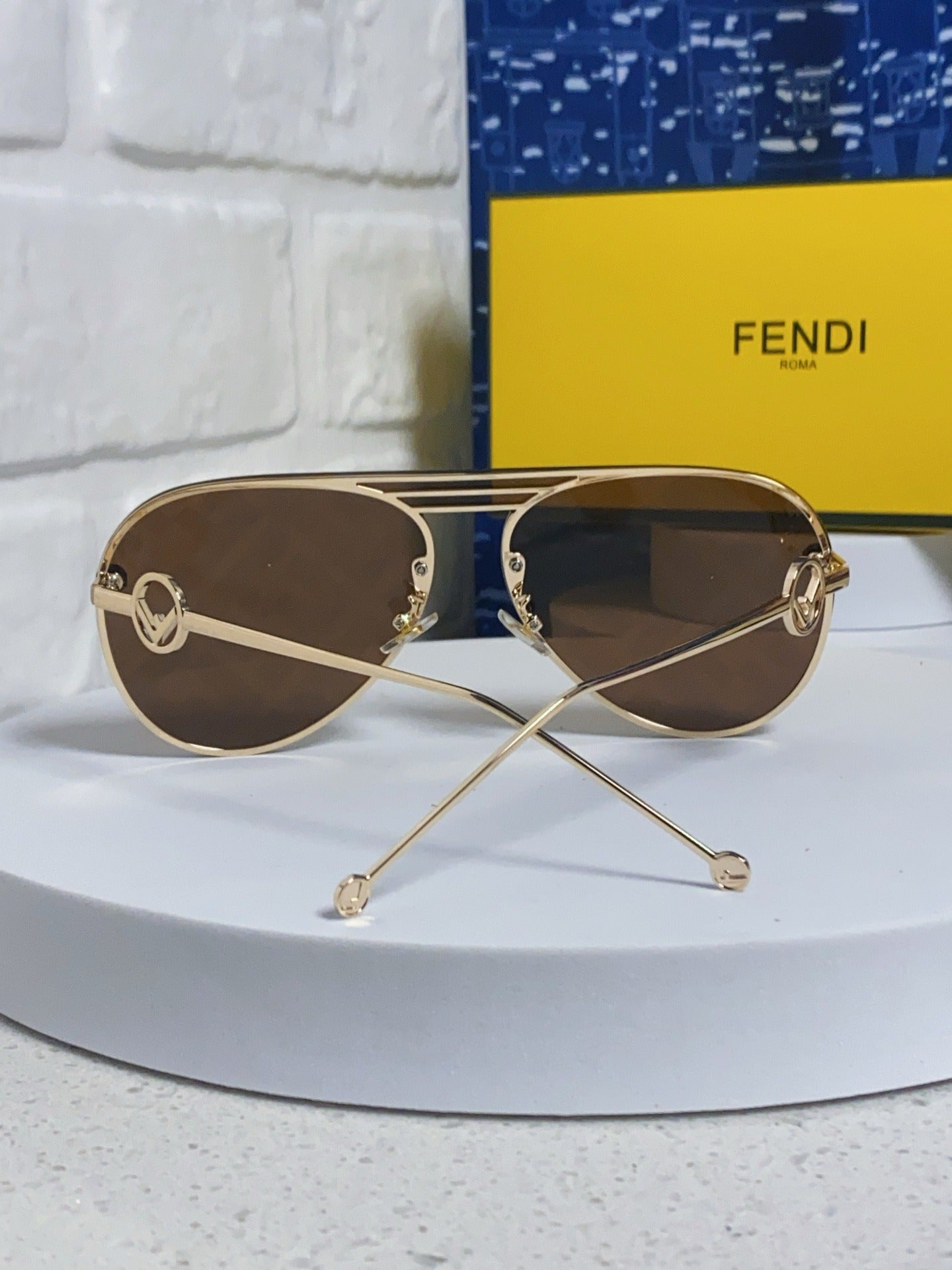 Fendi Logo Sunglasses
