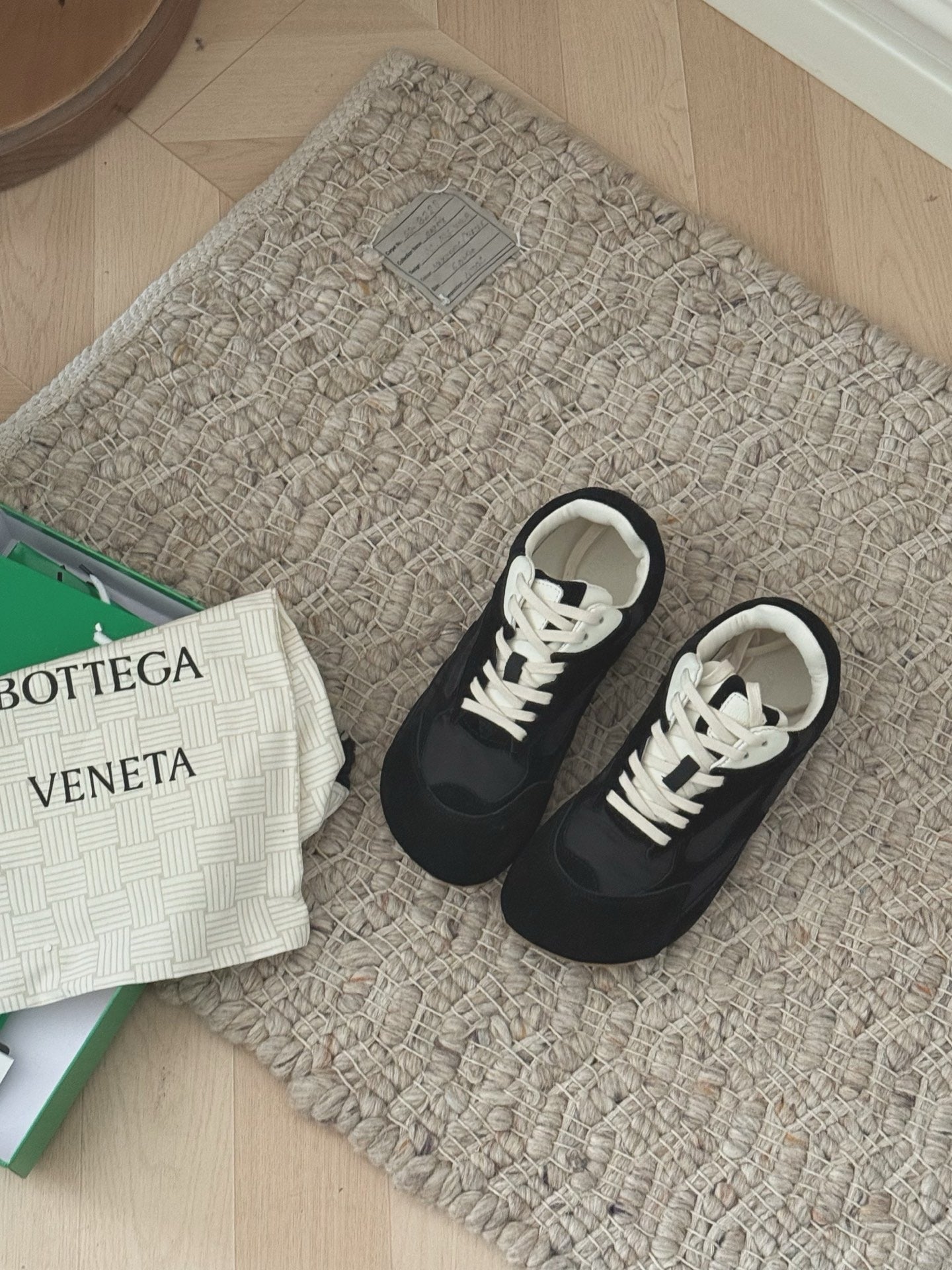 Bottega Veneta Vintage-Finish Sneakers