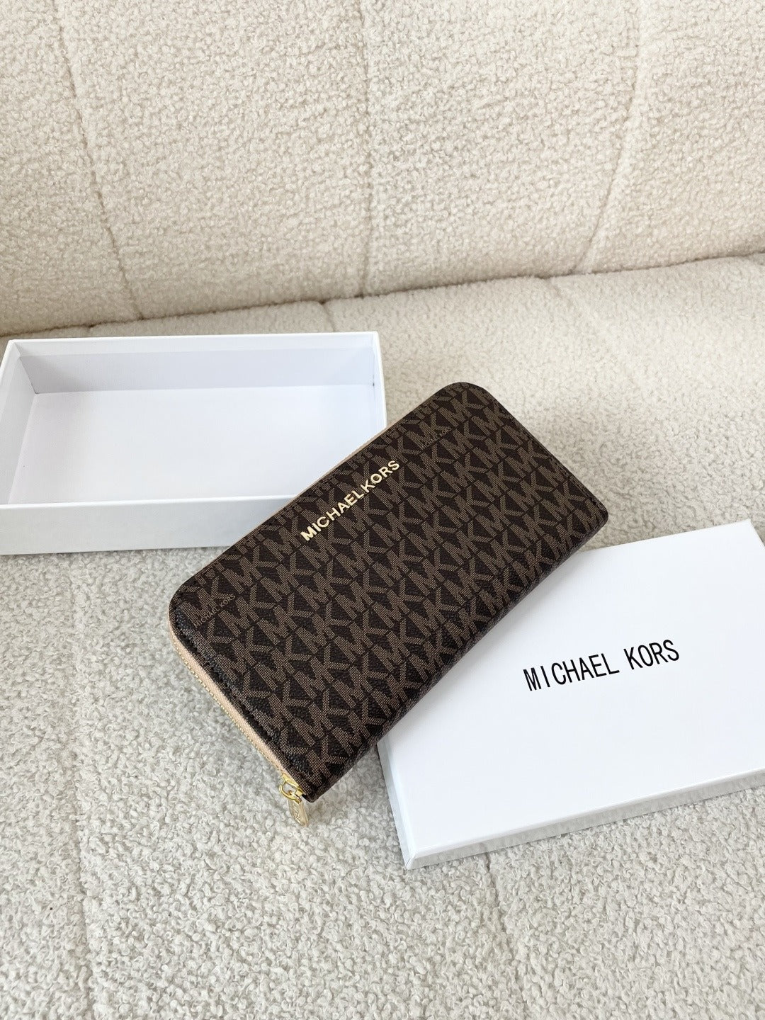 Unbranded Leather Zip Wallet